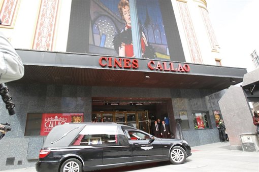 Sara Montiel cortejo