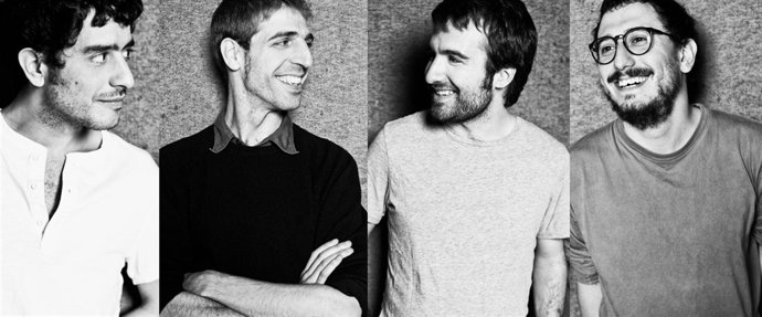 Manel (Roger Padilla; Guillem Gisbert; Martí Maymó, y Arnau Vallvé)