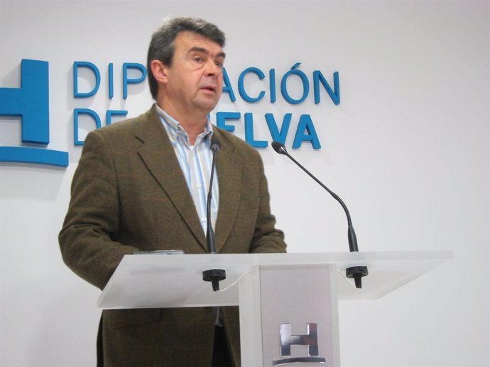El portavoz del PSOE en la Diputación, José Martín. 