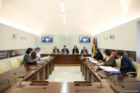 IU se alegra de que Caja Rural de Extremadura pueda abandonar el SIP y el PSOE manifiesta un "escrupuloso respeto"