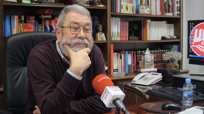 Entrevista al secretario general de UGT, Cándido Méndez
