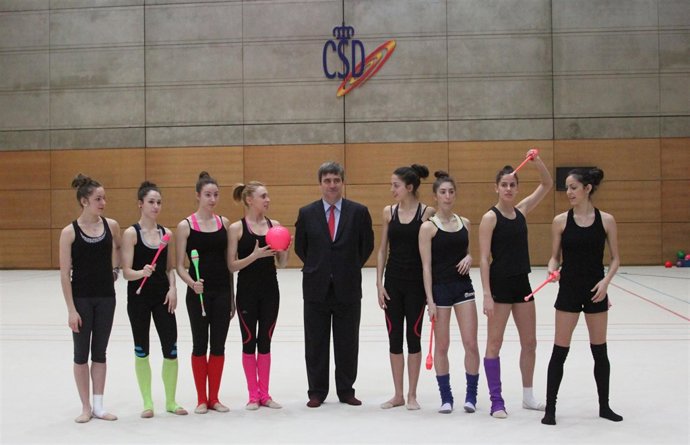 Equipo de gimnasia rítmica y Miguel Cardenal