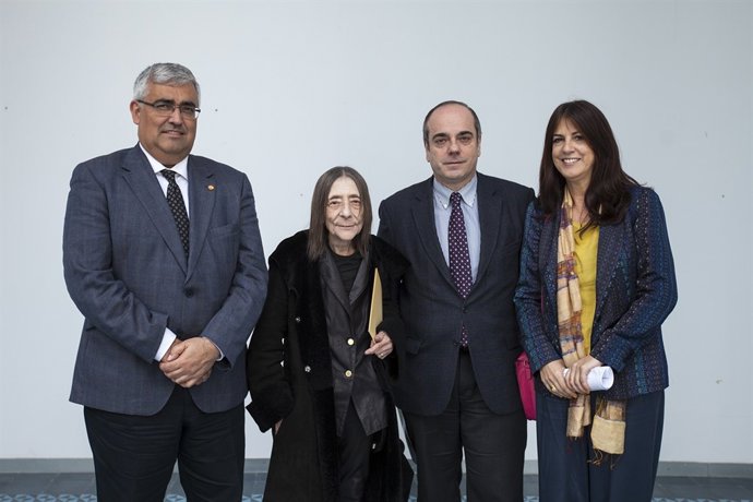 Elena Asins inaugura inaugura Ubicua13 