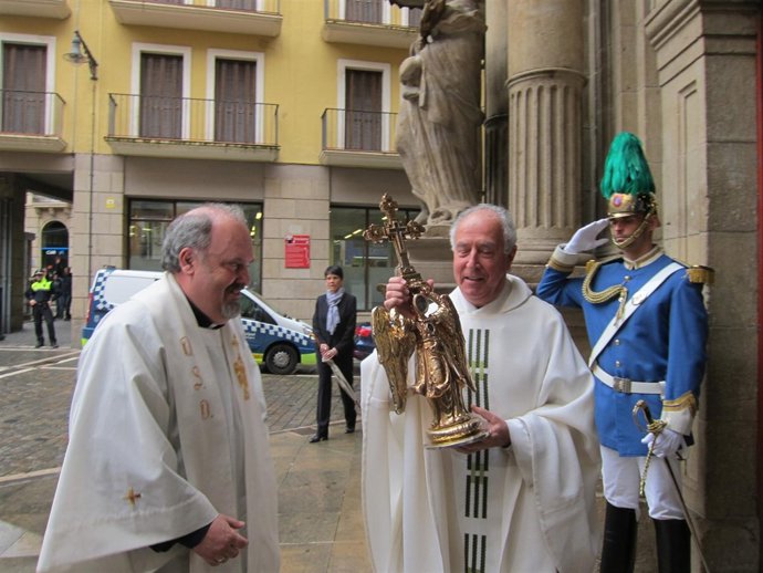 Llegada del Ángel de Aralar a la Casa Consistorial