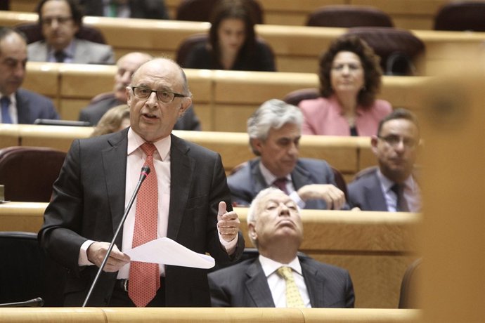 Cristóbal Montoro en el Senado 9 de abril de 2013
