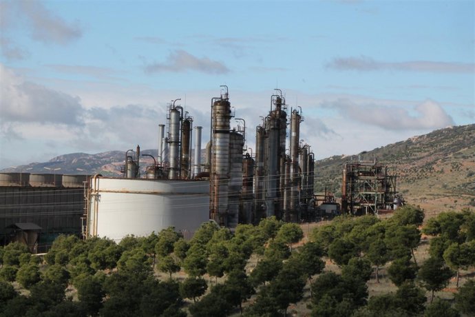 COMPLEJO PETROQUÍMICO REPSOL PUERTOLLANO FÁBRICA INDUSTRIA