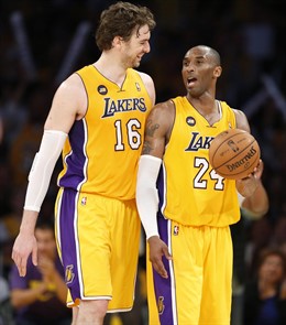 Pau Gasol y Koe Bryant (Lis Angeles Lakers)