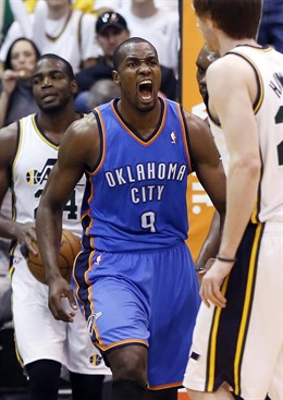 Serge Ibaka, ante Utah Jazz