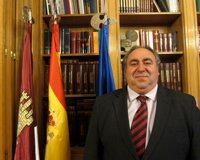 Tirado señala que va a trabajar personalmente para conseguir que haya más acuerdos entre PP y PSOE en las Cortes