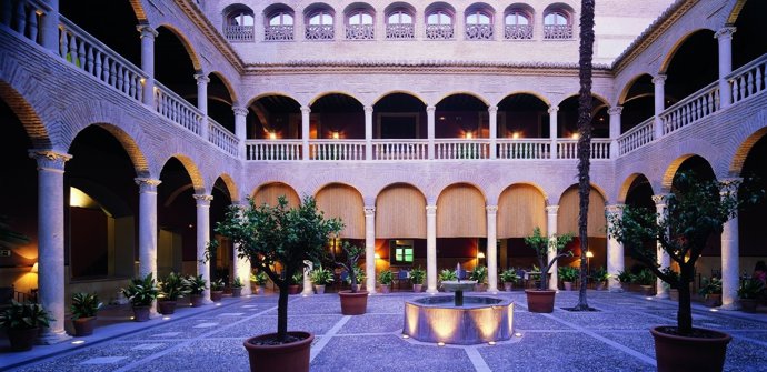 Hotel Santa Paula de Autograph Collection