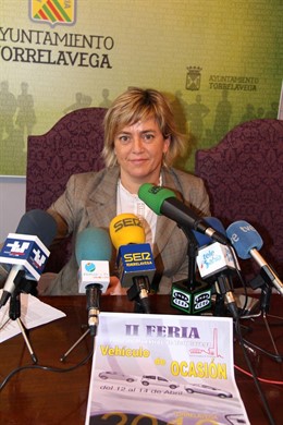 Peón en la presentación de la Feria del Vehículo de Ocasión