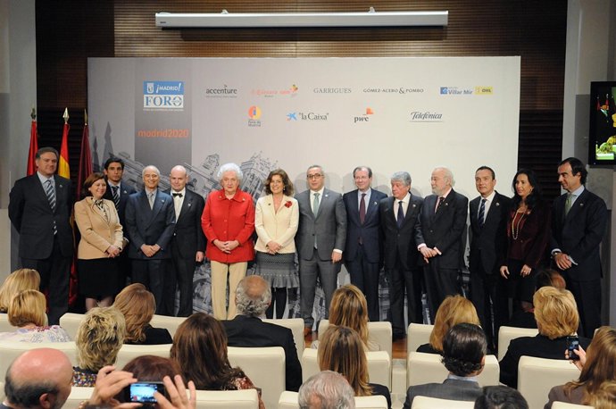 Botella Foro de Empresas m2020