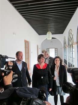 La consejera de Fomento y Vivienda, Elena Cortés