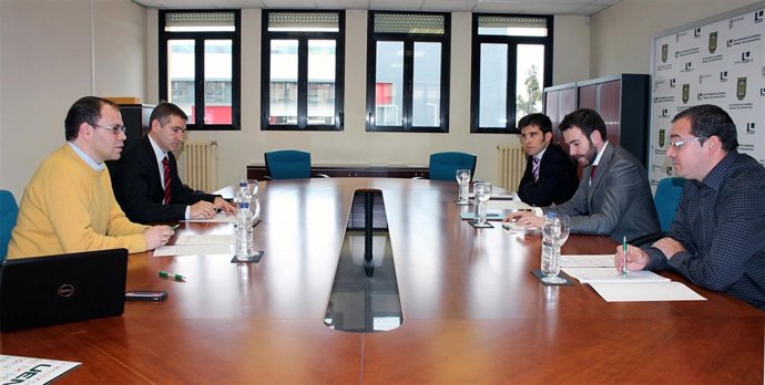 Reunión de la UEMC con el Colegio de Licenciados en Educación Física