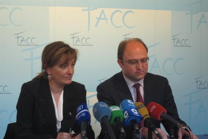 Esther Díaz y Antonio de Luis Solar