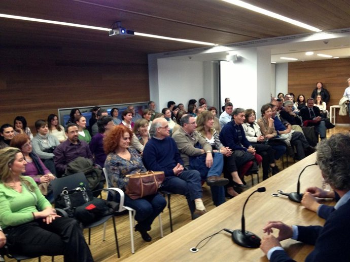 Asamblea del Colegio de Médicos