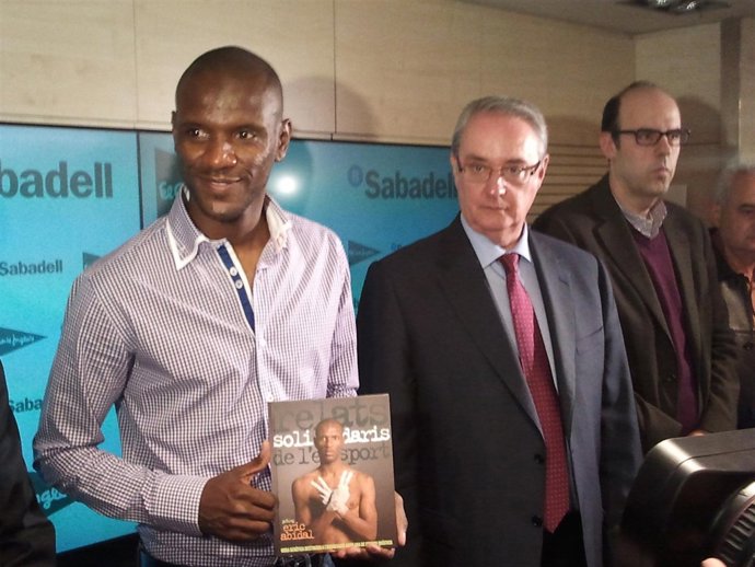 Éric Abidal, padrino de los IX Relatos Solidarios