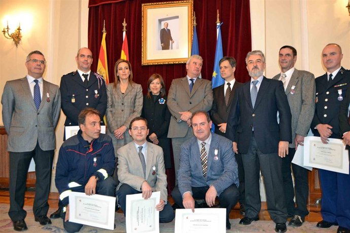 Imposición de las medallas al mérito de la Protección Civil a profesionales
