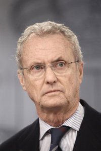 Morenés defiende la sanción a presidente de AUME por tratarse de un subteniente y ve "inoportuno" lo dicho por Chicharro