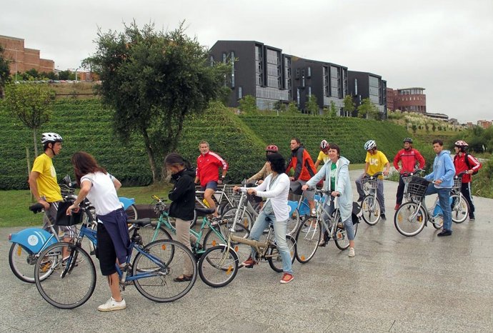 Salida en bici por el campus