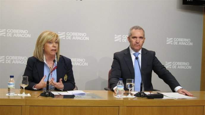 Dolores Serrat y Manuel Magdaleno