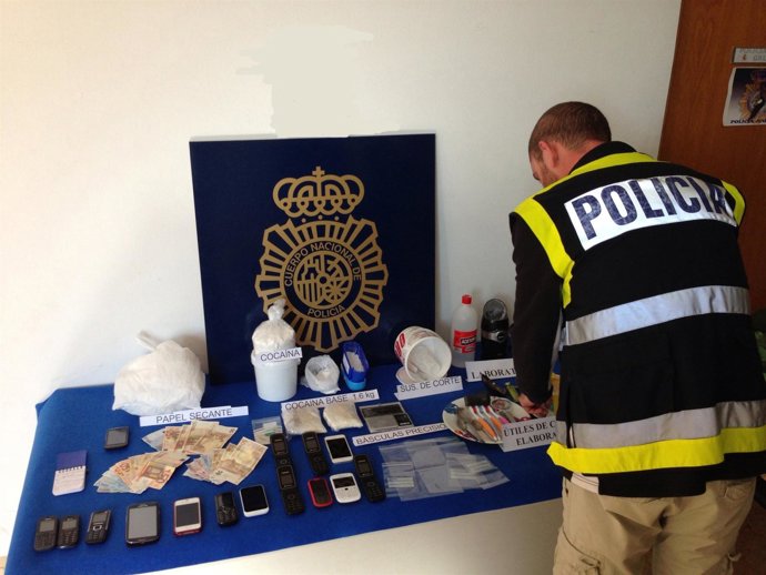 Material intervenido al grupo desmantelado en el Vallès