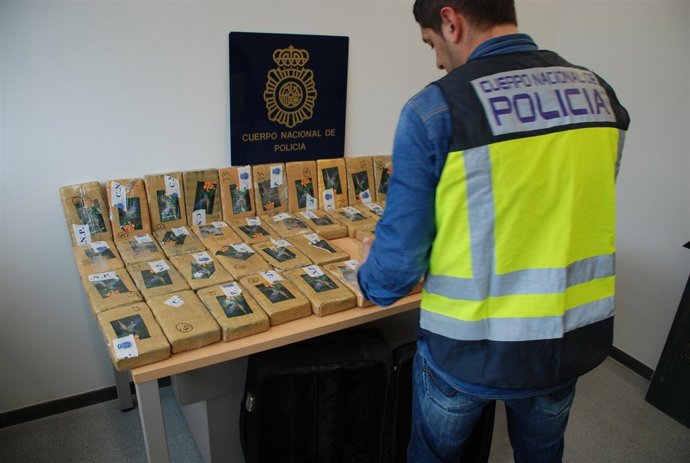 La Policía Nacional intercepta 50 kilos de cocaína en un camión en La Jonquera