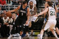 Utah se mantiene en la lucha por los 'play-off' tras vencer a los Timberwolves de Ricky