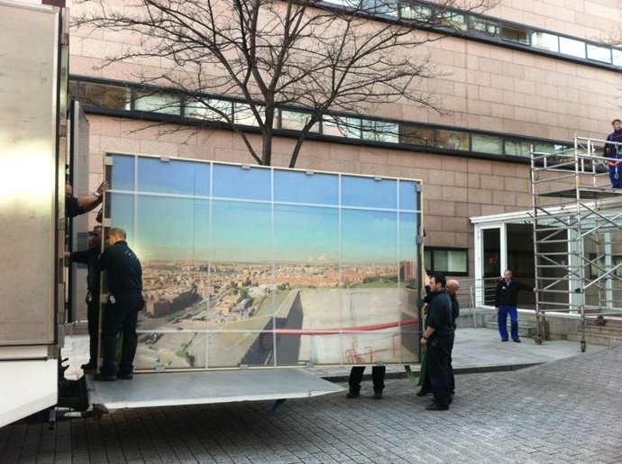 Cuadro de Antonio López entrando en la Asamblea de Madrid