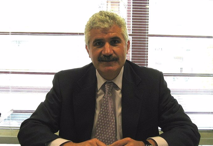 Francisco Saavedra, nuevo director de la Escuela de la Administración Pública