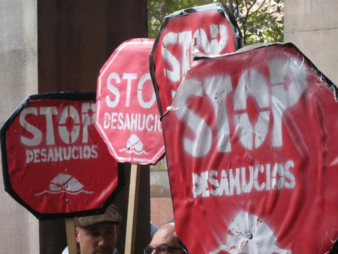 Pancartas de Stop Desahucios