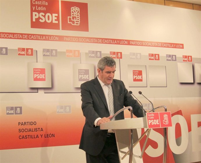 El secretario general del PSCyL, Julio Villarrubia