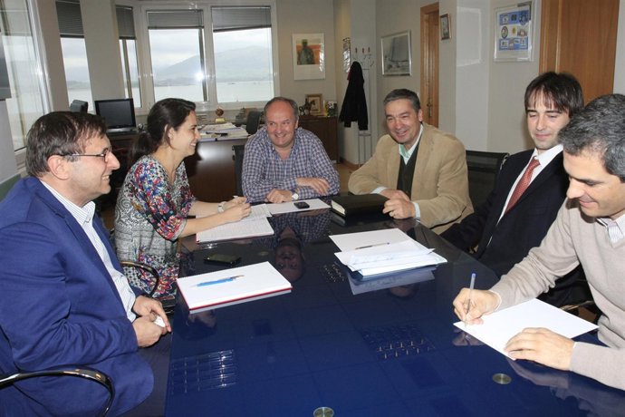 Consejero con alcalde de Piélagos 