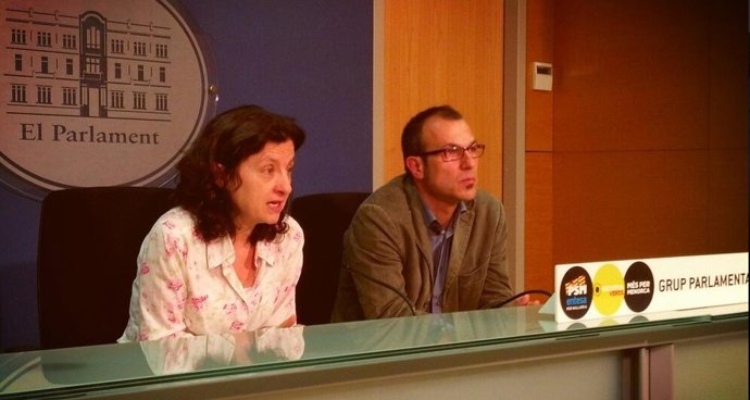 Fina Santiago y Biel Barceló