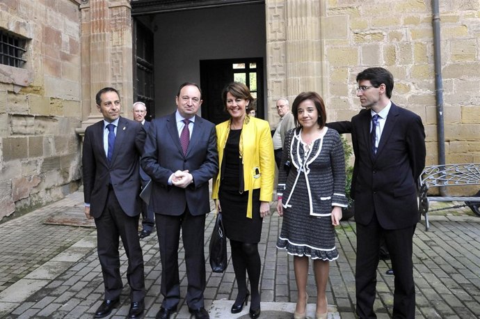 Sánchez de Muniáin, Sanz, Barcina,  Martínez y Capellán.