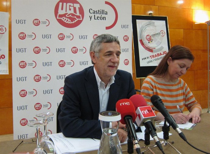 Agustín Prieto en la presentación del VI Congreso regional de UGT