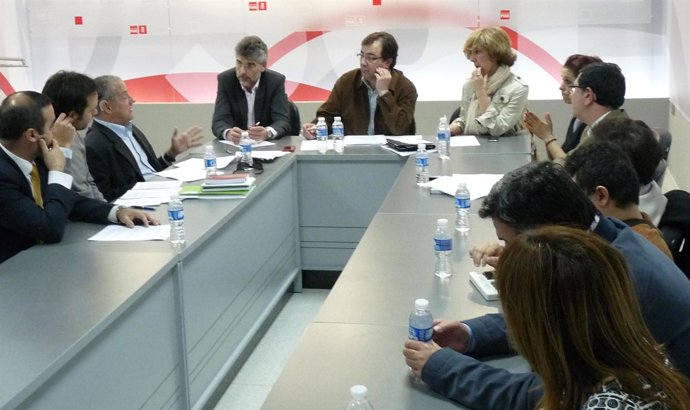 Vara se reúne con el Cermi