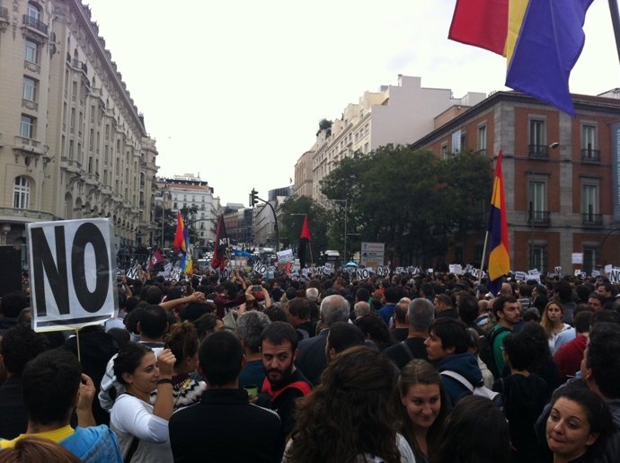 Manifestantes 25S En Neptuno