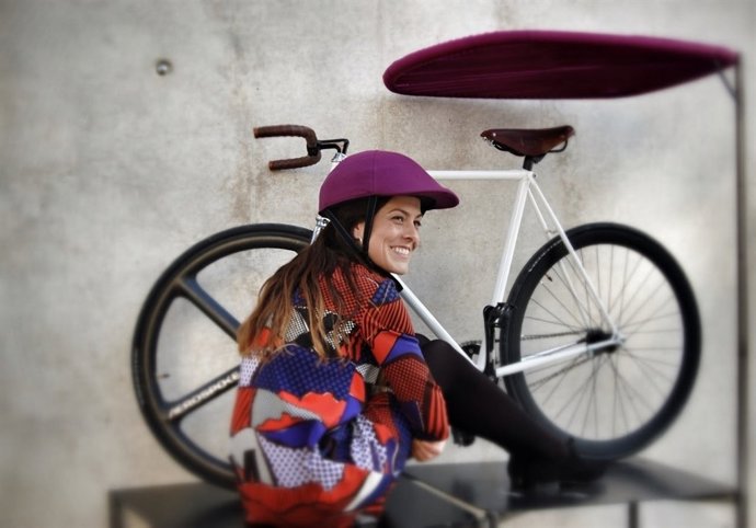 Casco plegable para bicicletas del IBV