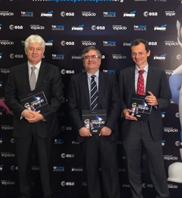 Pedro Duque en la presentación de 'Un paseo por el espacio'