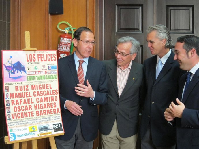 Presentación de la corrida de toros de 'Charity Day'