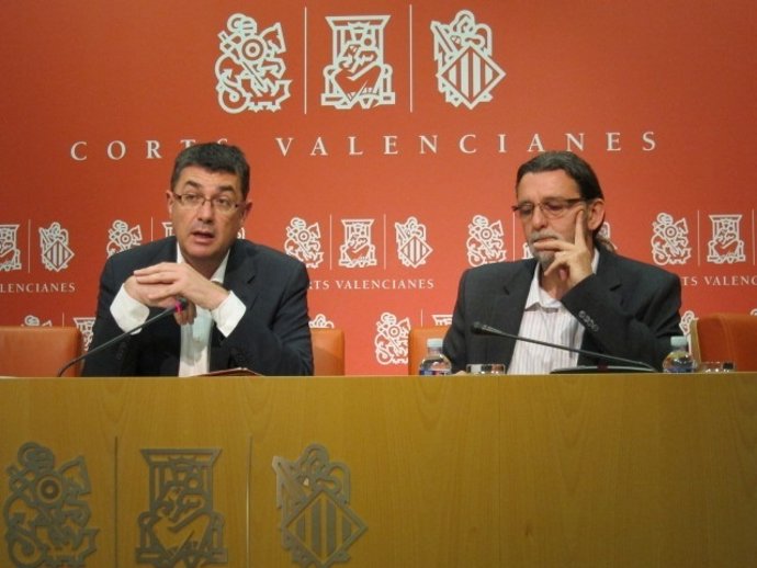 Enric Morera y Juan Ponce en rueda de prensa