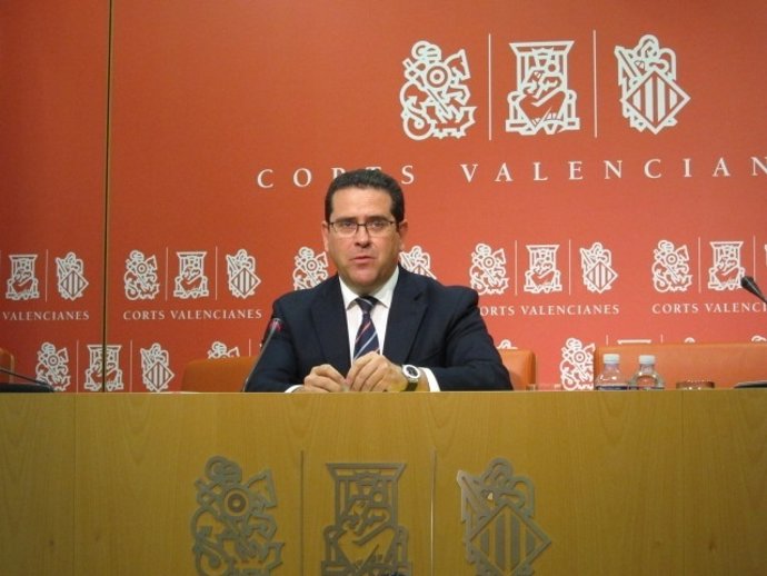 Jorge Bellver en una rueda de prensa
