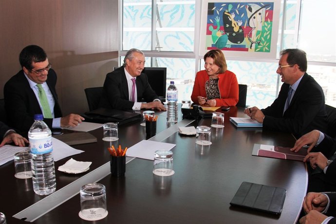 Reunión entre Infraestructuras y Renfe sobre la llegada del AVE a Alicante