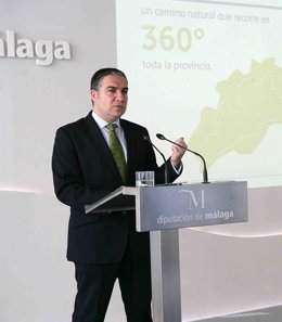 El presidente de la diputación de málaga elías Bendodo