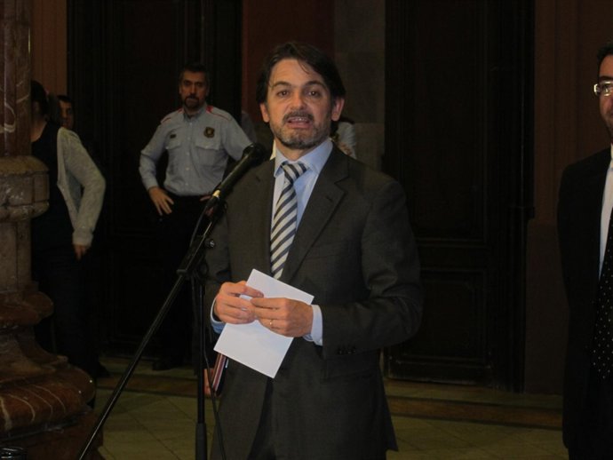 Oriol Pujol atiende a la prensa tras declarar en el TSJC por el caso ITV