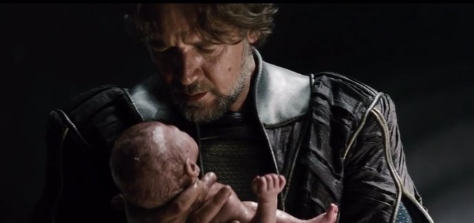 Russell Crowe en Man of Steel el hombre de acero