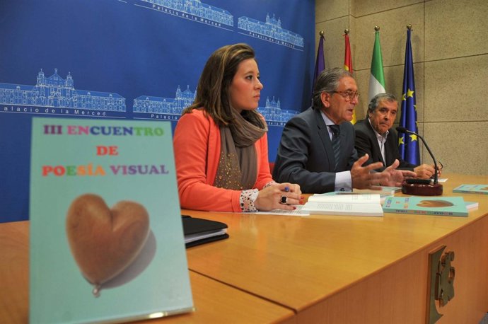 Un momento de la rueda de prensa de presentación de las actas