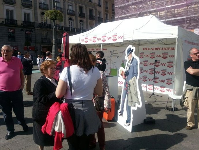 Puesto de información contra los carteristas