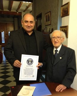 Joan Garcés junto al presidente de la FSMCV, Josep Almeria